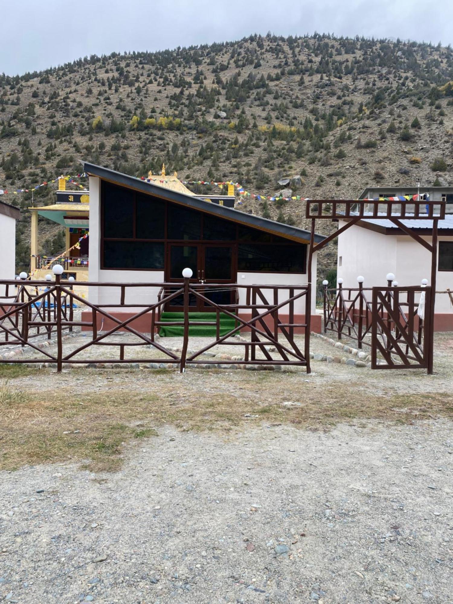 Wanderer'S Trail Hotel Jispa Exterior photo